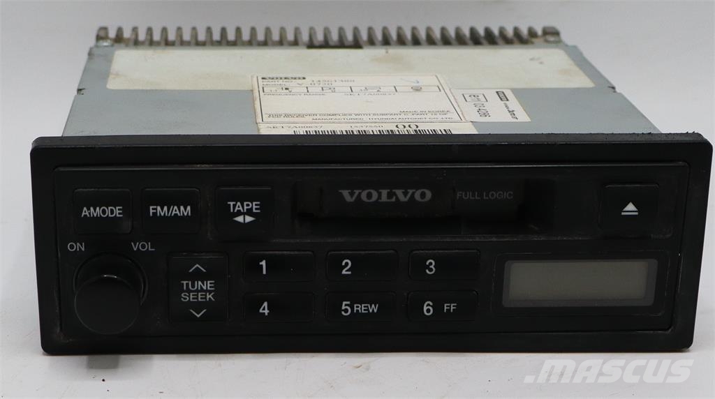 Volvo EC240CL RADIOKASSETT Cabine en interieur