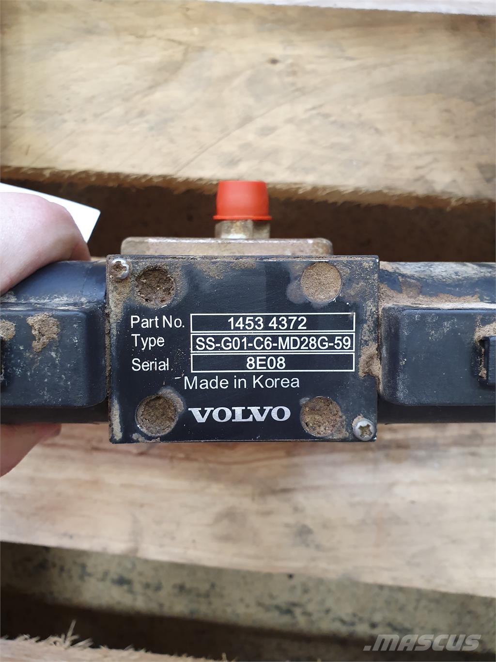 Volvo EC240CNL MAGNETVENTIL 일렉트로닉스