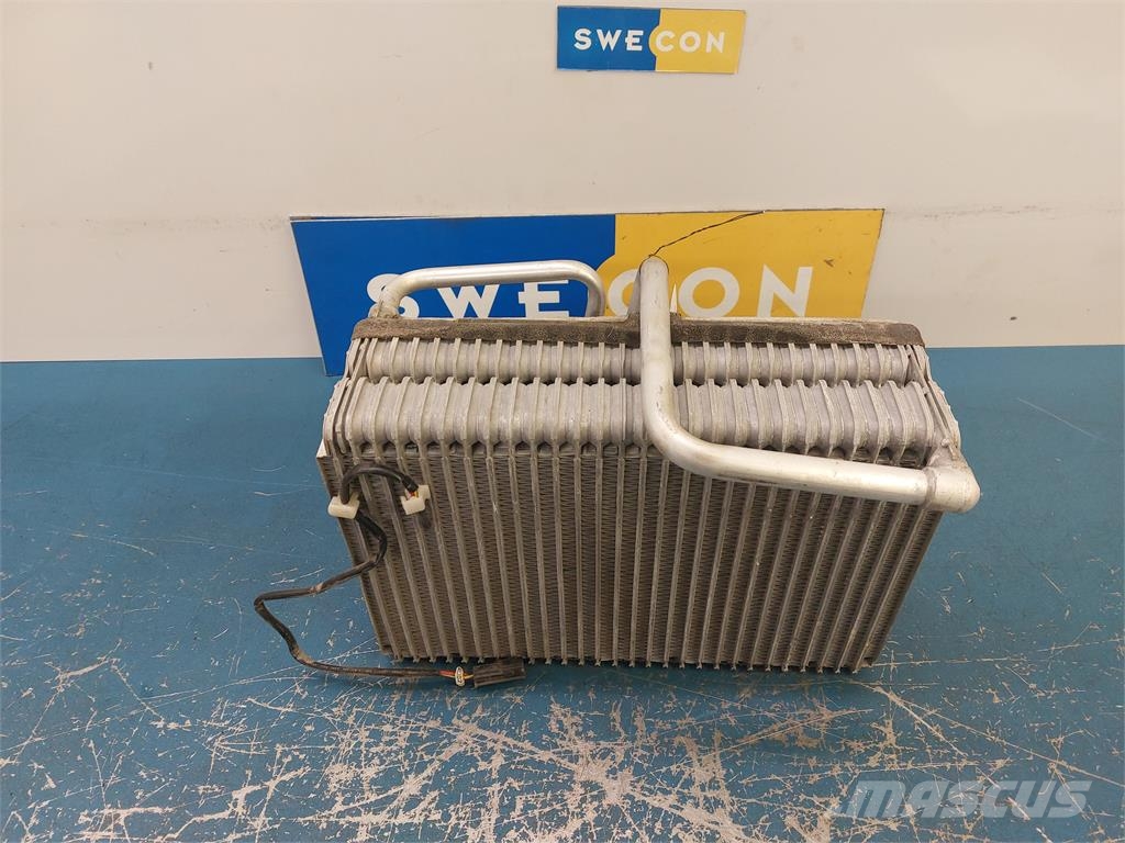 Volvo EC250DL EVAPORATOR Radiatoren