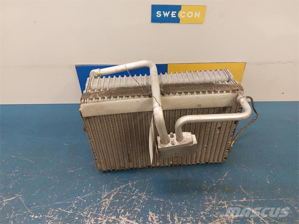 Volvo EC250DL EVAPORATOR Radiatoren