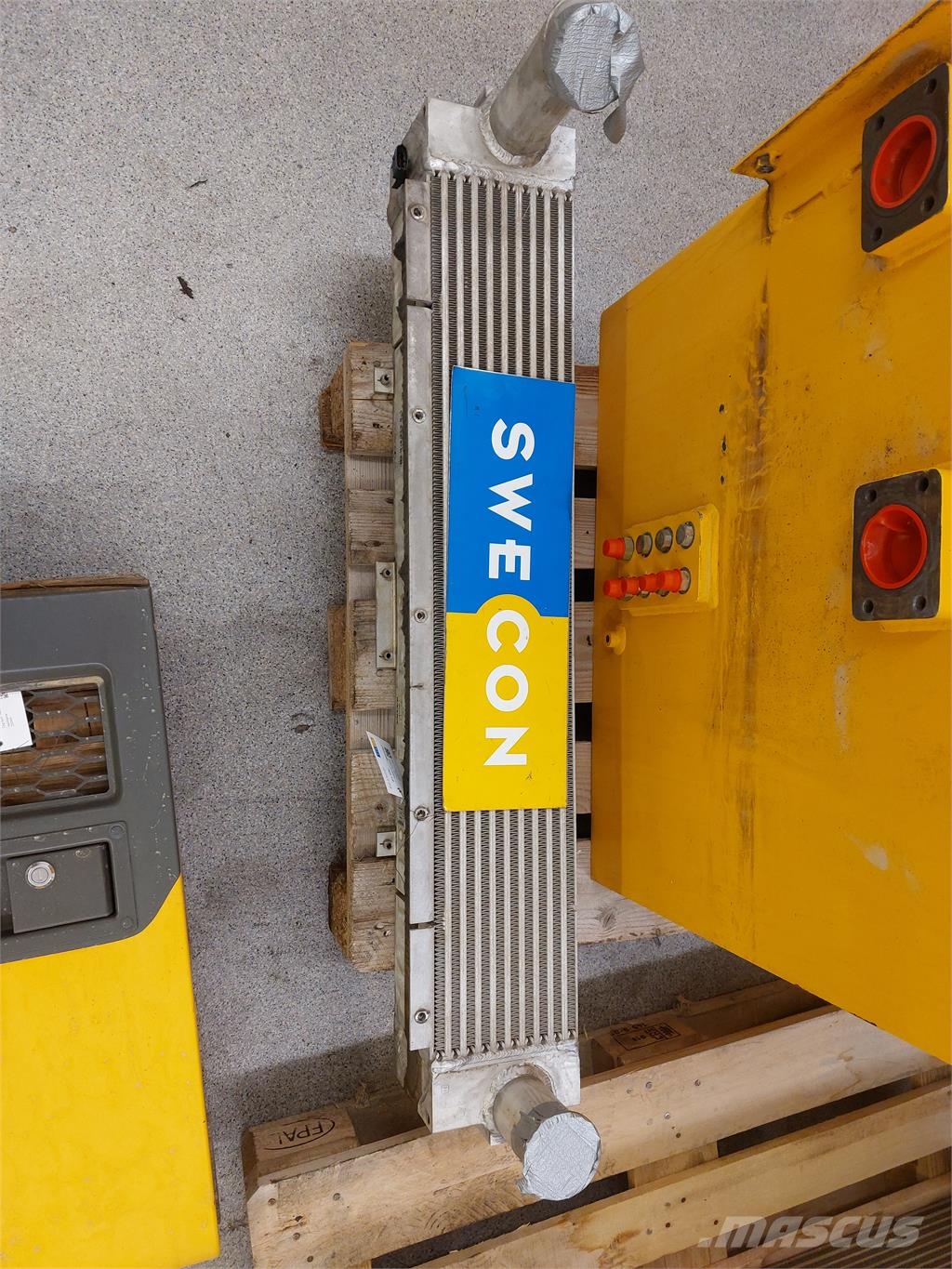 Volvo EC250DL LADDLUFTKYLARE Radiatoren