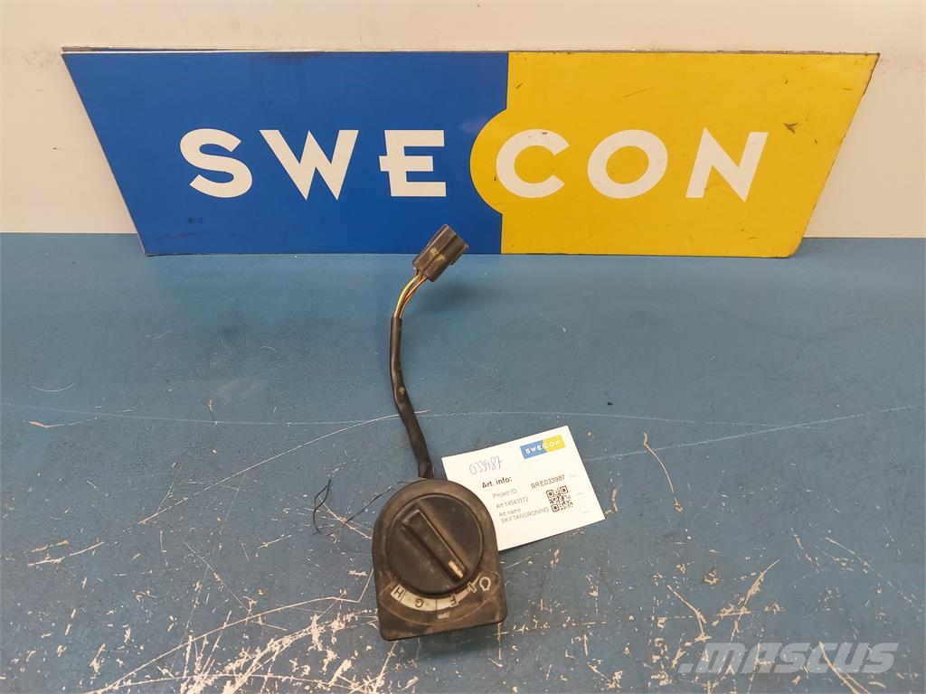 Volvo EC250DL SKIFTANORDNING Kabinos ir interjeras