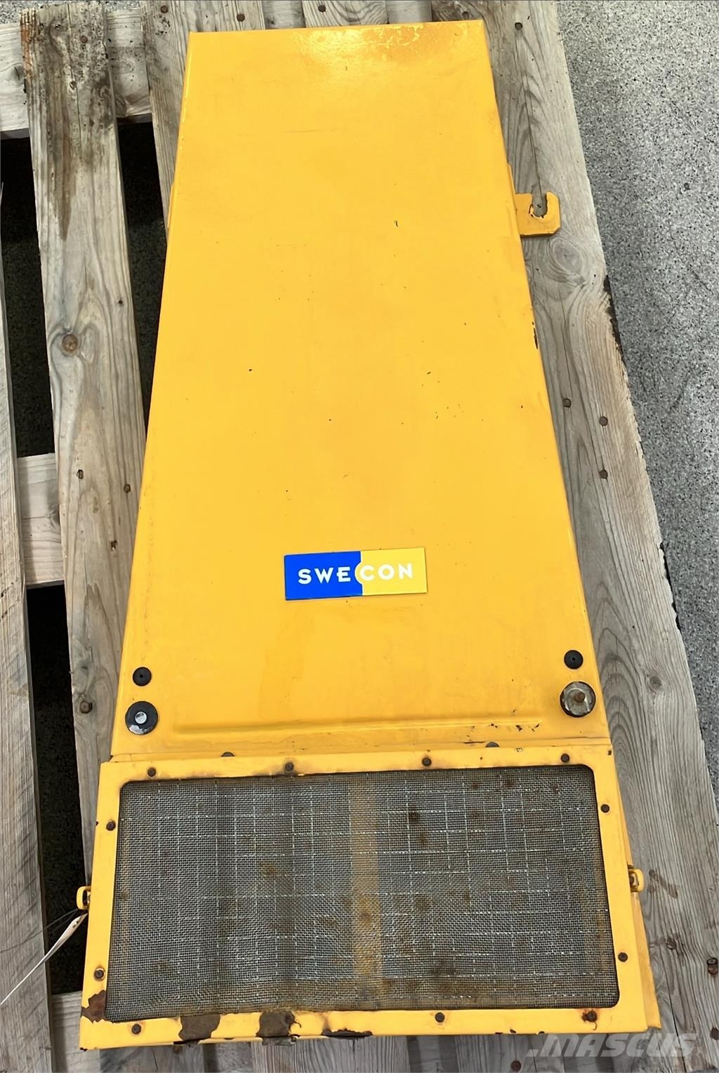 Volvo EC300 LUFTINTAG 散热器