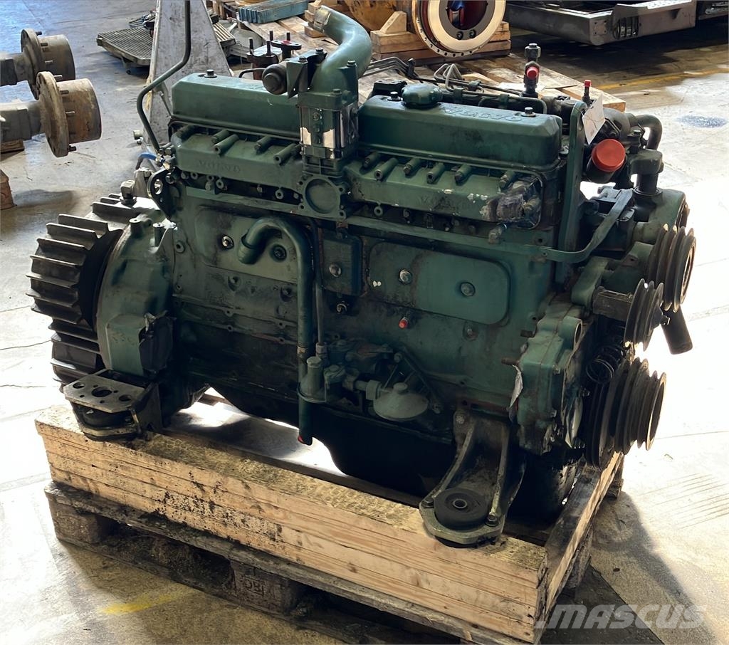Volvo EC300 MOTOR Motory