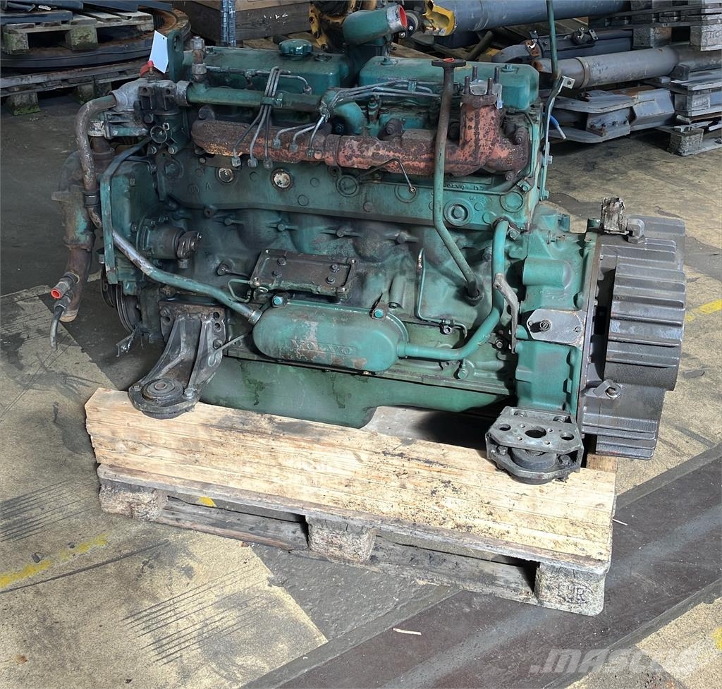 Volvo EC300 MOTOR Motory