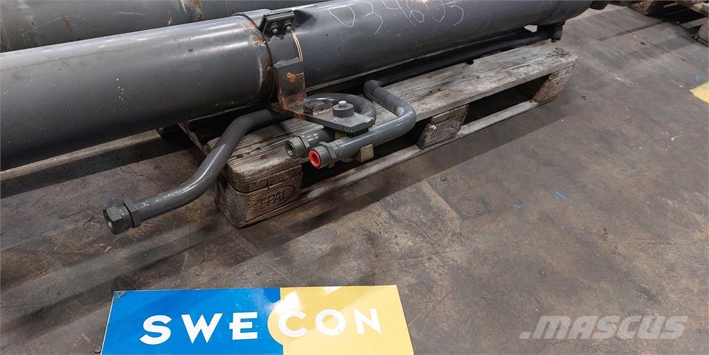Volvo EC300DL BOMCYLINDER Ďalšie komponenty