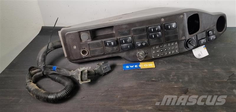Volvo EC300DL KÅPA Кабіна
