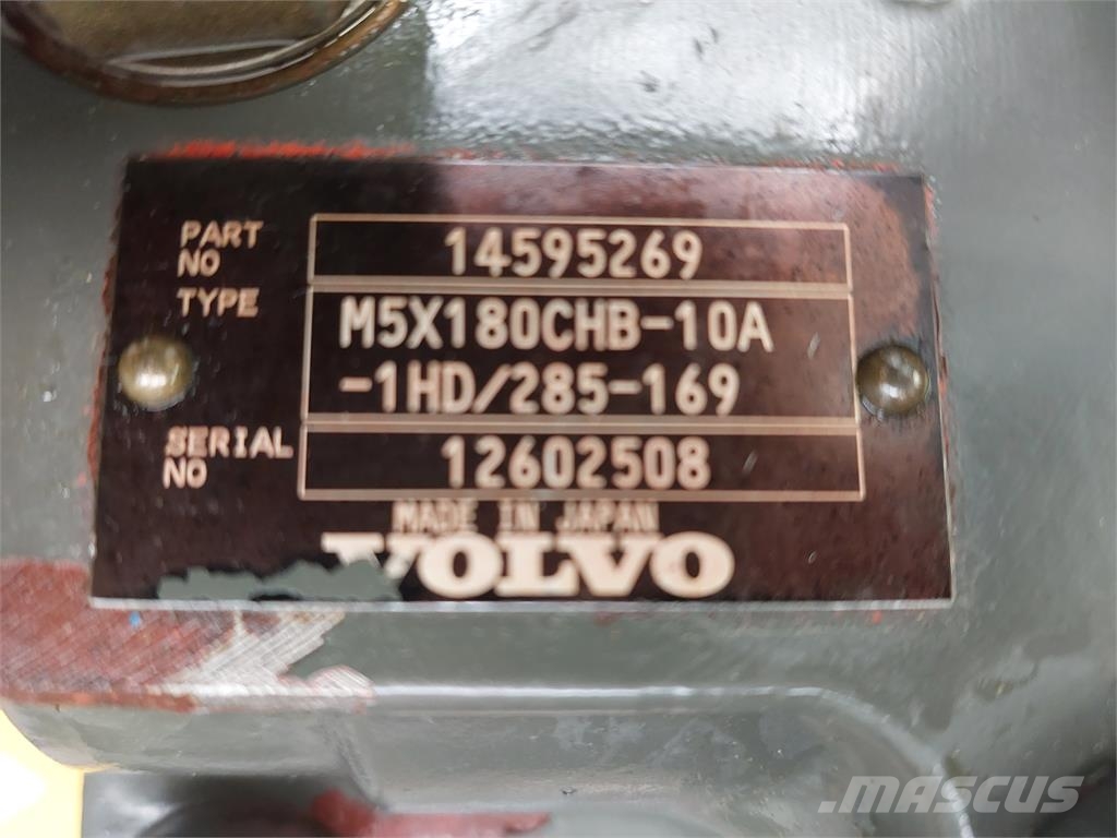 Volvo EC300DL SVÄNGMOTOR Važiuoklė ir suspensija