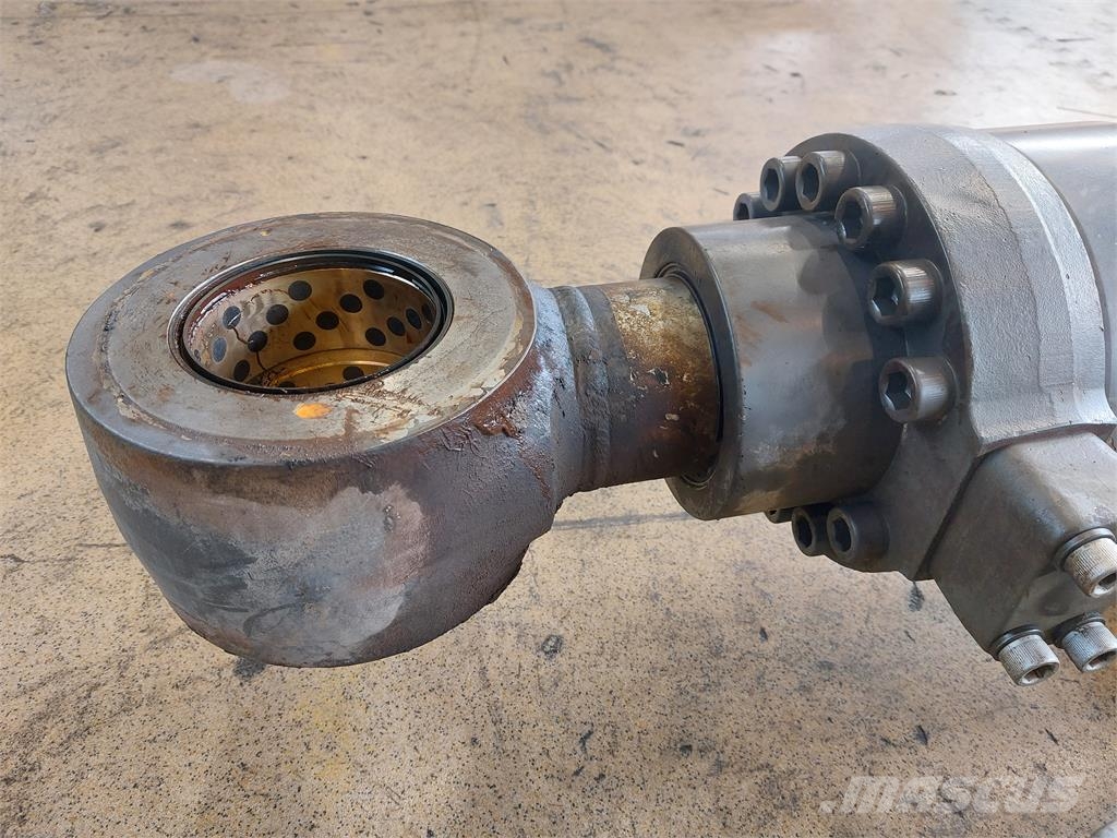 Volvo EC460CL BOMCYLINDER Muud osad