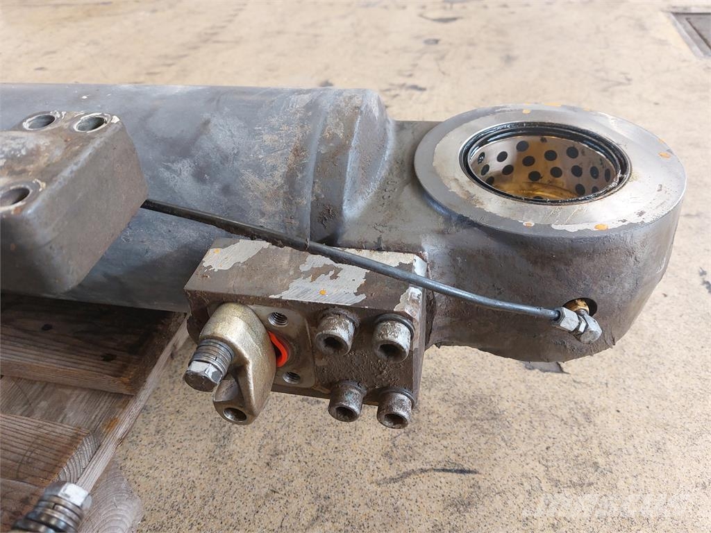 Volvo EC460CL BOMCYLINDER Muud osad