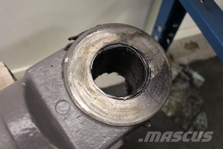 Volvo EW140 Bomcylinder Muud osad