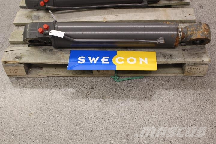 Volvo EW140B Stödbenscylinder Muud osad
