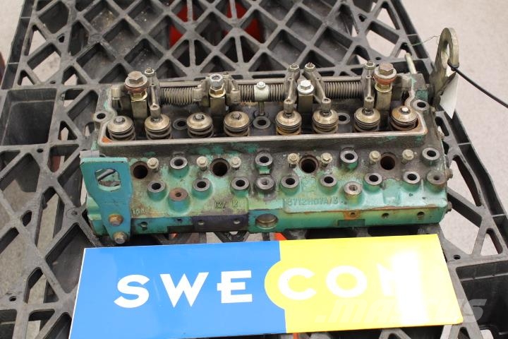 Volvo EW150C Motor cylinderhuvud Engines