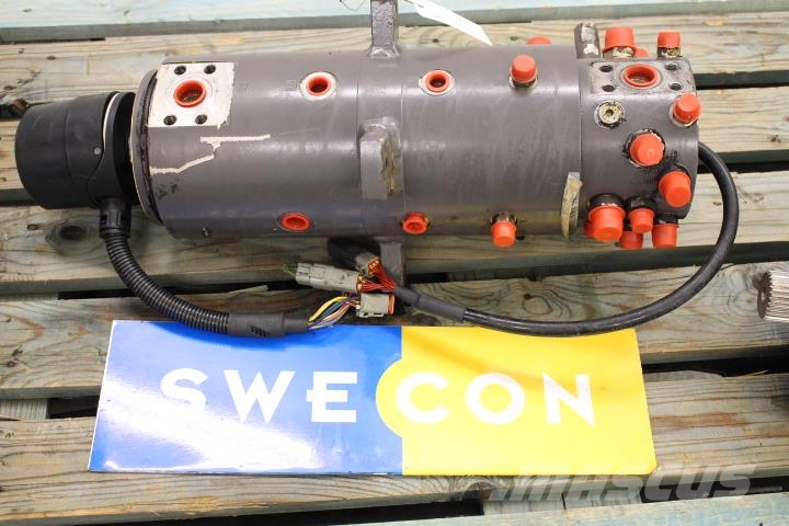 Volvo EW160B Centrumgenomgång Alusta ja jousitus