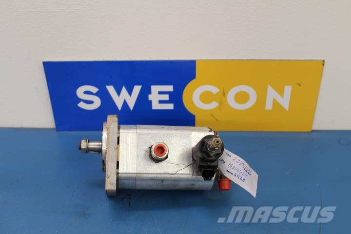 Volvo EW160B Hydraulpump, fläkt Radiatoriai