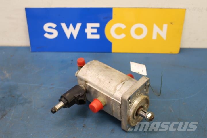 Volvo EW160B Hydraulpump, fläkt 散熱器/水箱