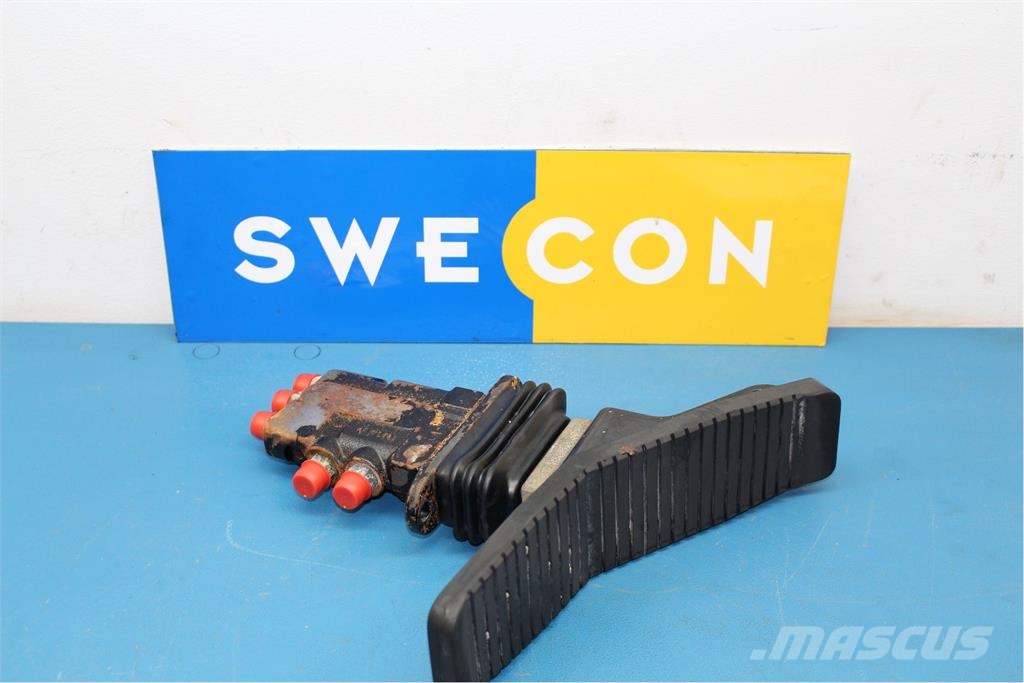 Volvo EW160B PEDAL Hidraulikos įrenginiai