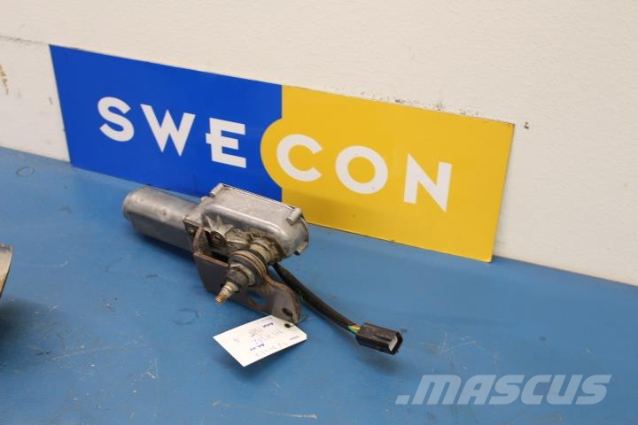 Volvo EW160B Torkarmotor Kabinos ir interjeras
