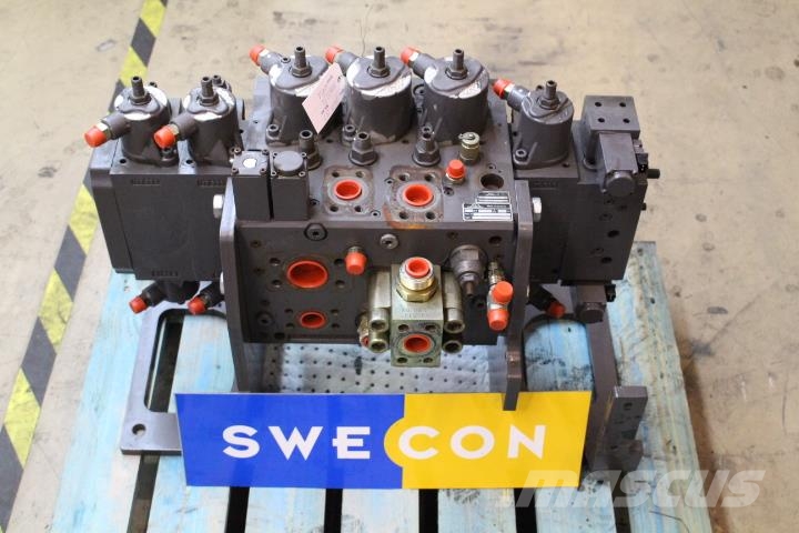 Volvo EW180B Hydraul Manöverventil 液压