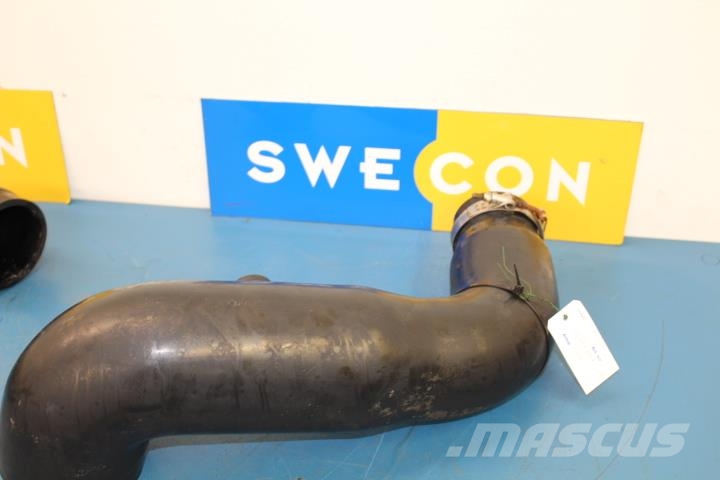 Volvo EW180B Motor inloppsrör 引擎/發動機