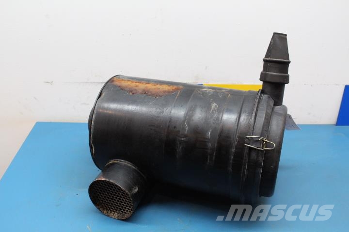 Volvo EW180B Motor luftrenare 引擎/發動機