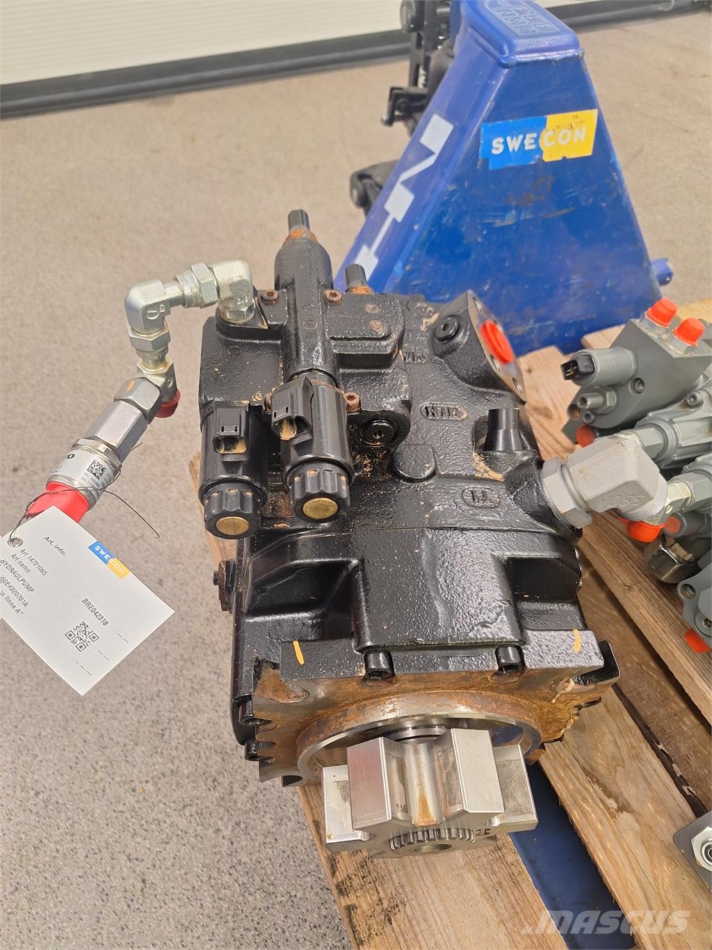 Volvo EWR150E HYDRAULPUMP هيدروليات