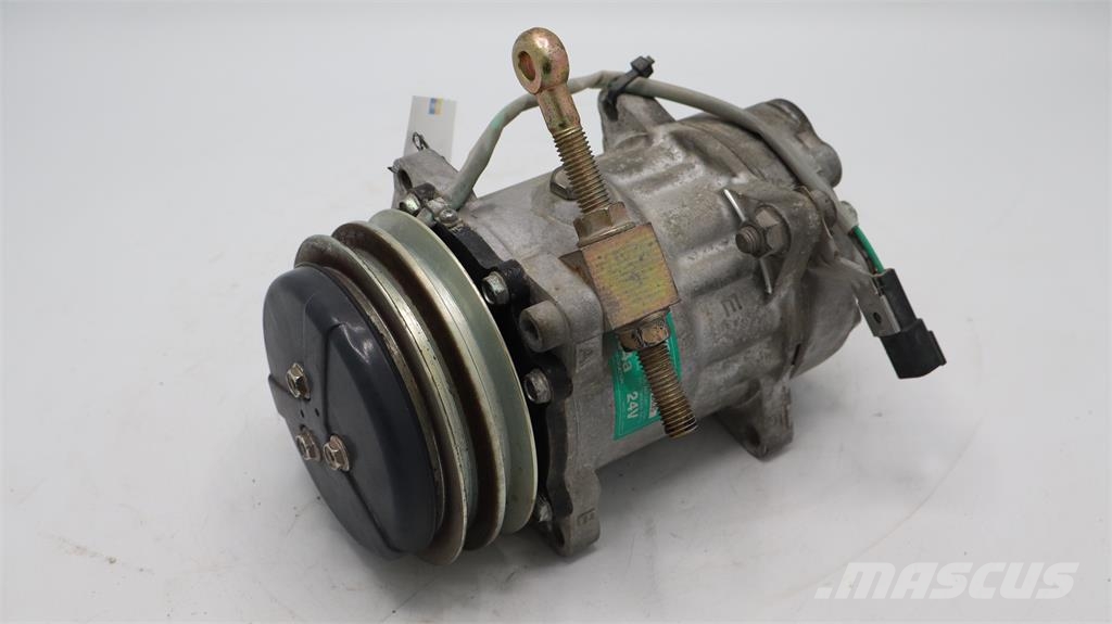 Volvo EWR150E KOMPRESSOR Radiatoren