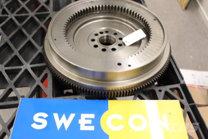 Volvo L120C Motor svänghjul Двигуни