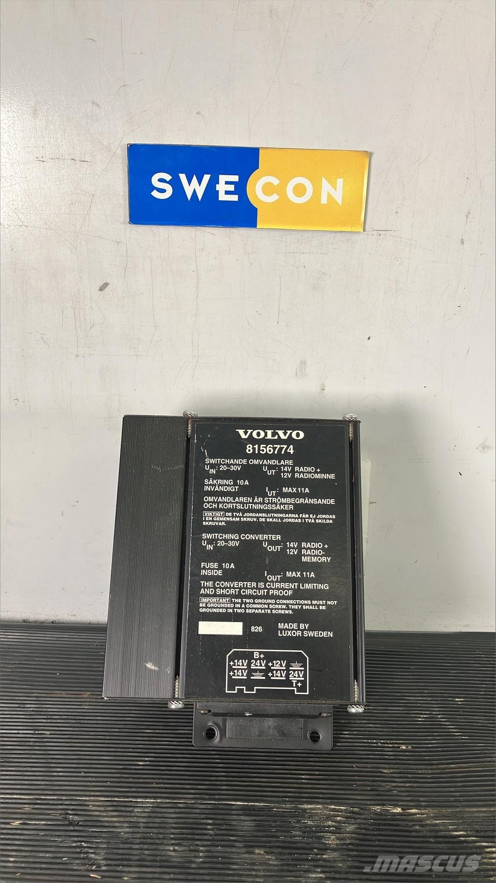 Volvo L120C SPÄNNINGSOMVANDLARE Sähkö ja elektroniikka
