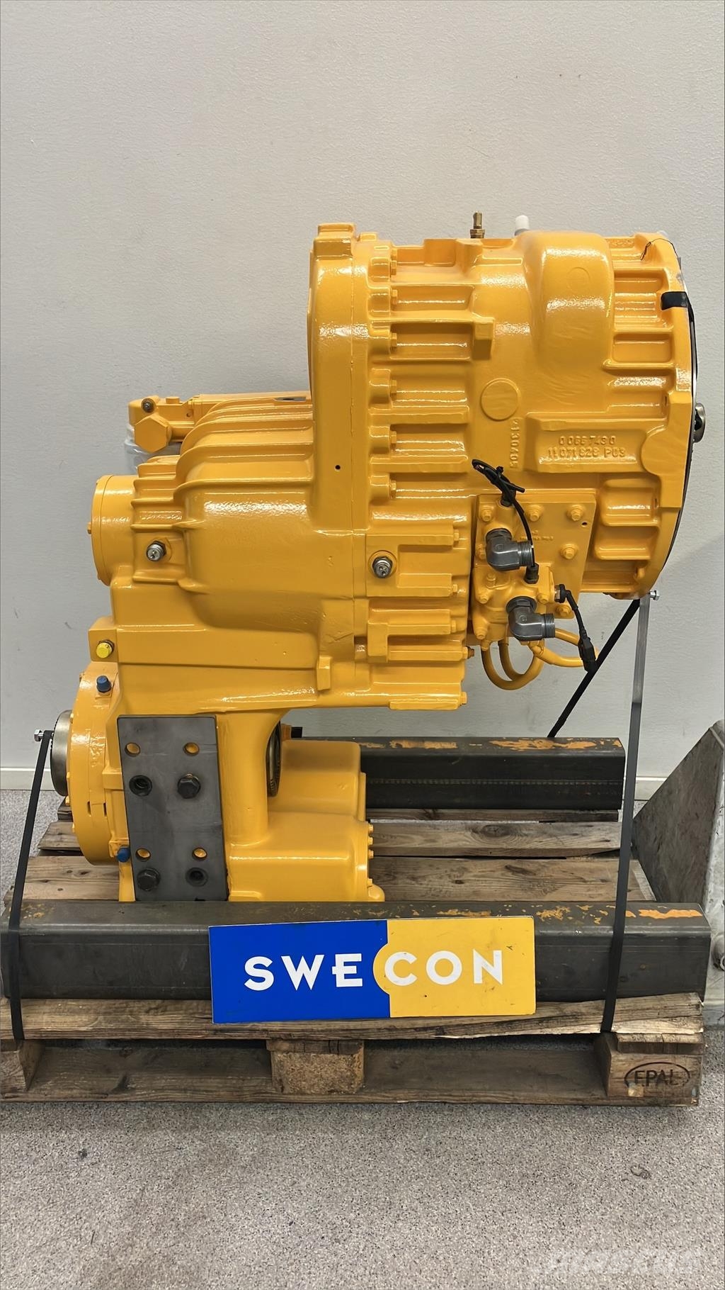Volvo L120E HYDRAULTRANSMISSION Transmisija