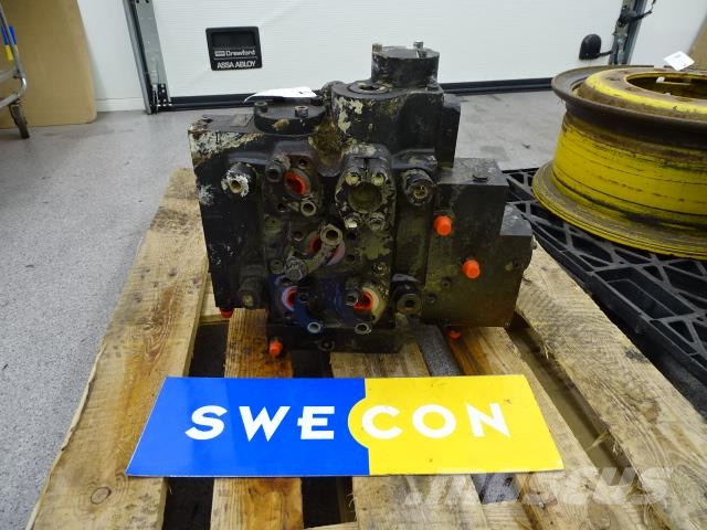 Volvo L120E MANÖVERVENTIL Hydraulik