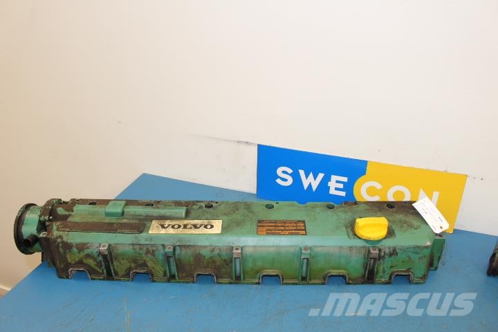 Volvo L120E Motor ventilkåpa Двигуни