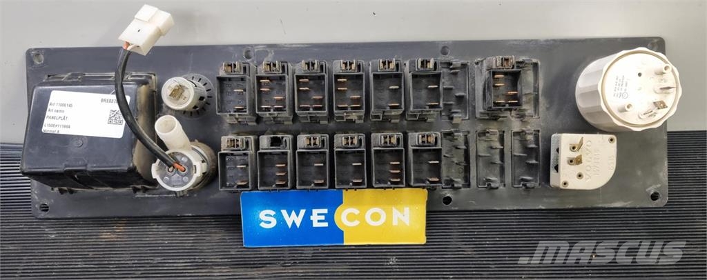 Volvo L150E PANELPLÅT Kabinos ir interjeras