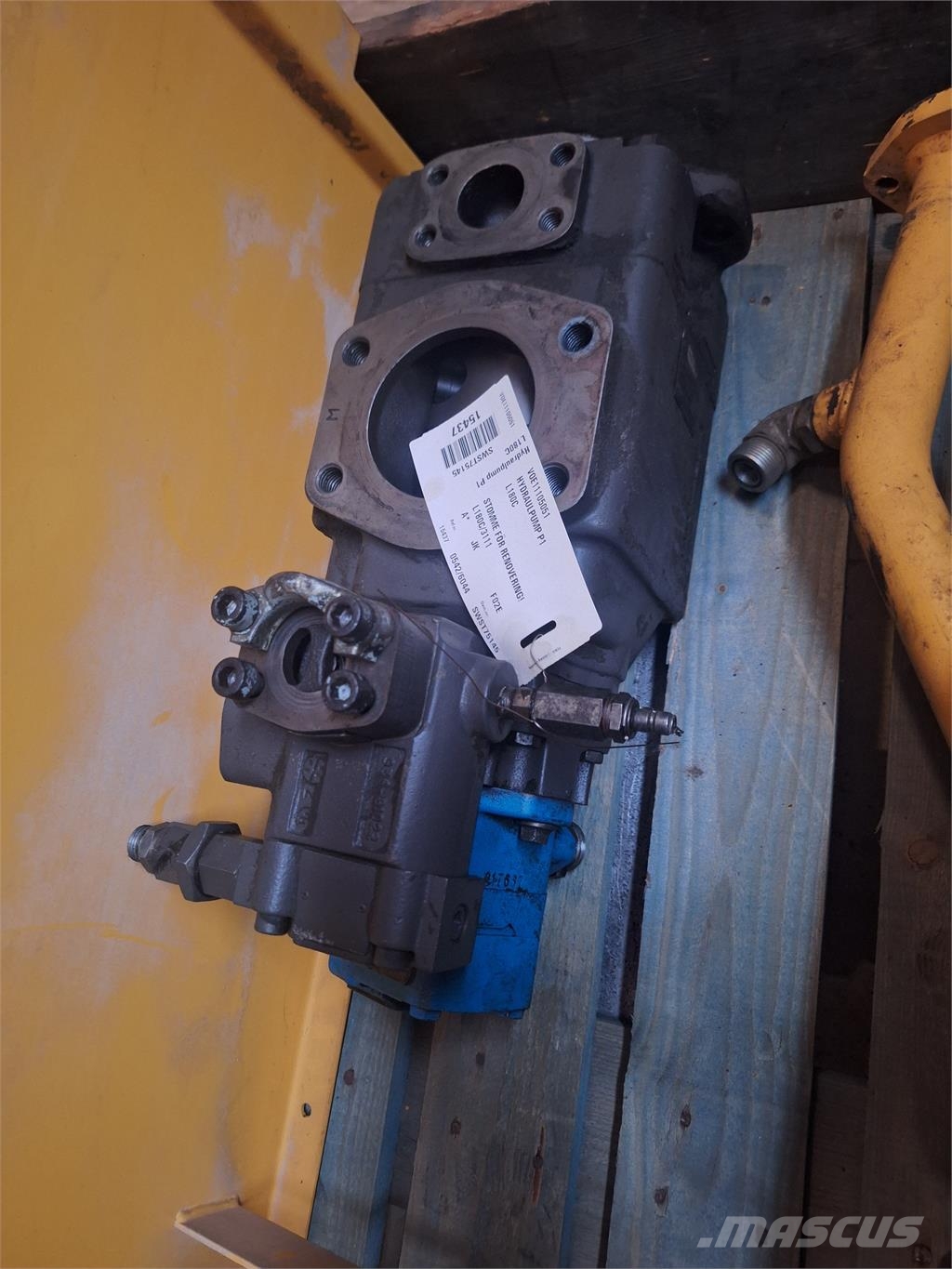 Volvo L180C Hydraulpump P1 Andre komponenter