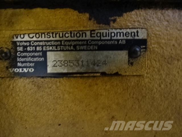 Volvo L180DHL PLANETAXEL Akselit