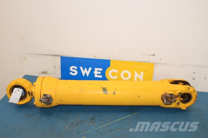 Volvo L180DHL STYRCYLINDER Chassis and suspension