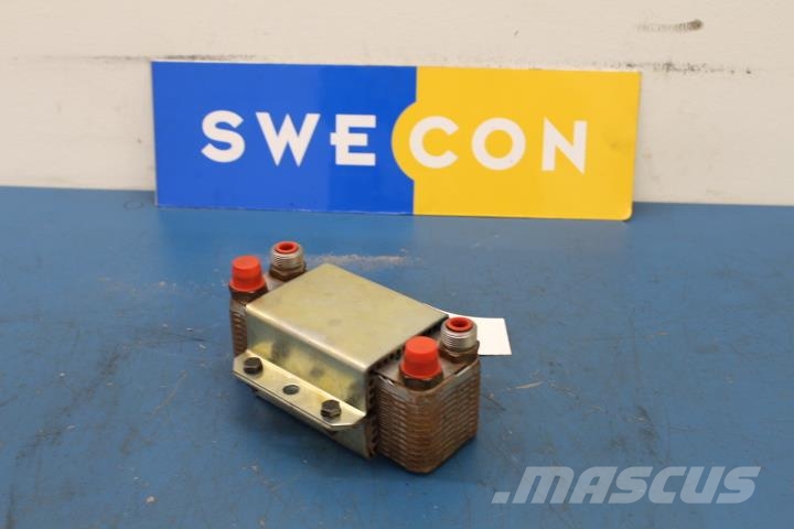 Volvo L180E AXELOLJEKYLARE 轴