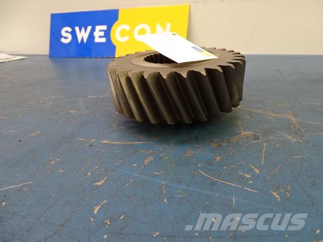 Volvo L180E Axlar & drev 传动装置