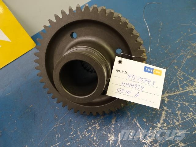 Volvo L180E Axlar & drev Transmission