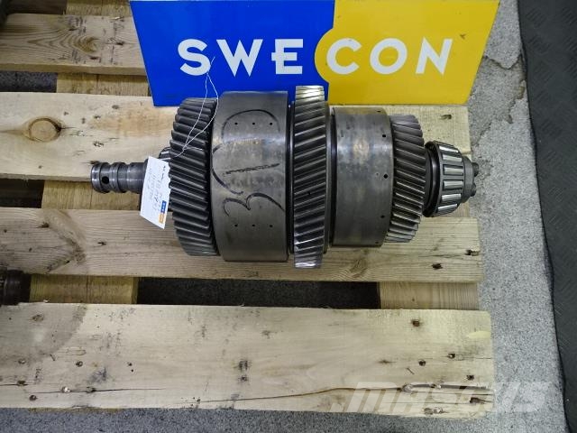 Volvo L180E Axlar & drev 传动装置