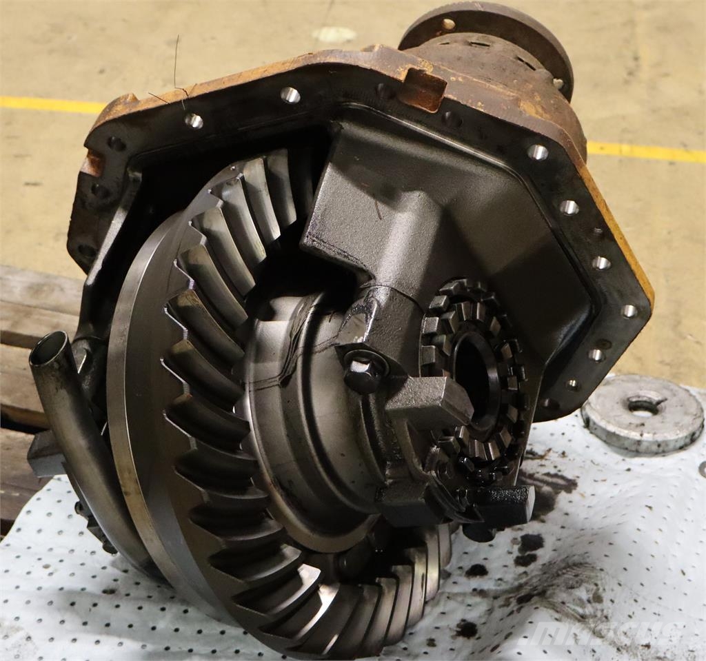 Volvo L180E CENTRUMVÄXEL Оси
