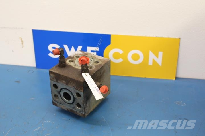 Volvo L180E Hydraulik ventiler Hidravlika