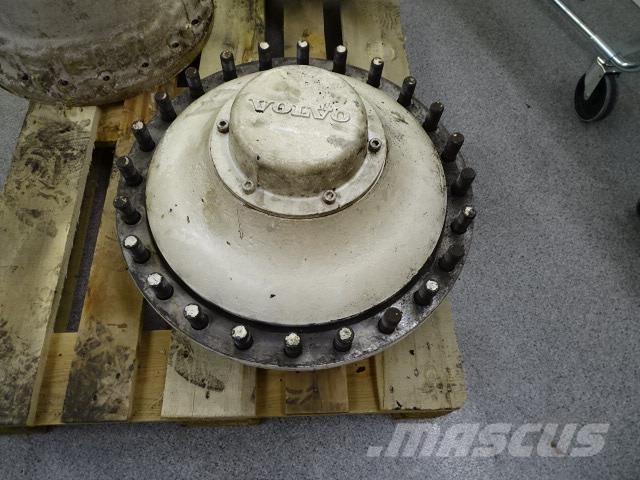 Volvo L180E NAV 轴