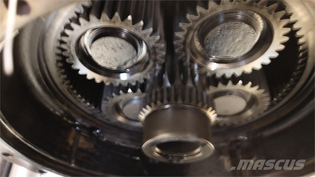 Volvo L180E NAVREDUKTION Ejes
