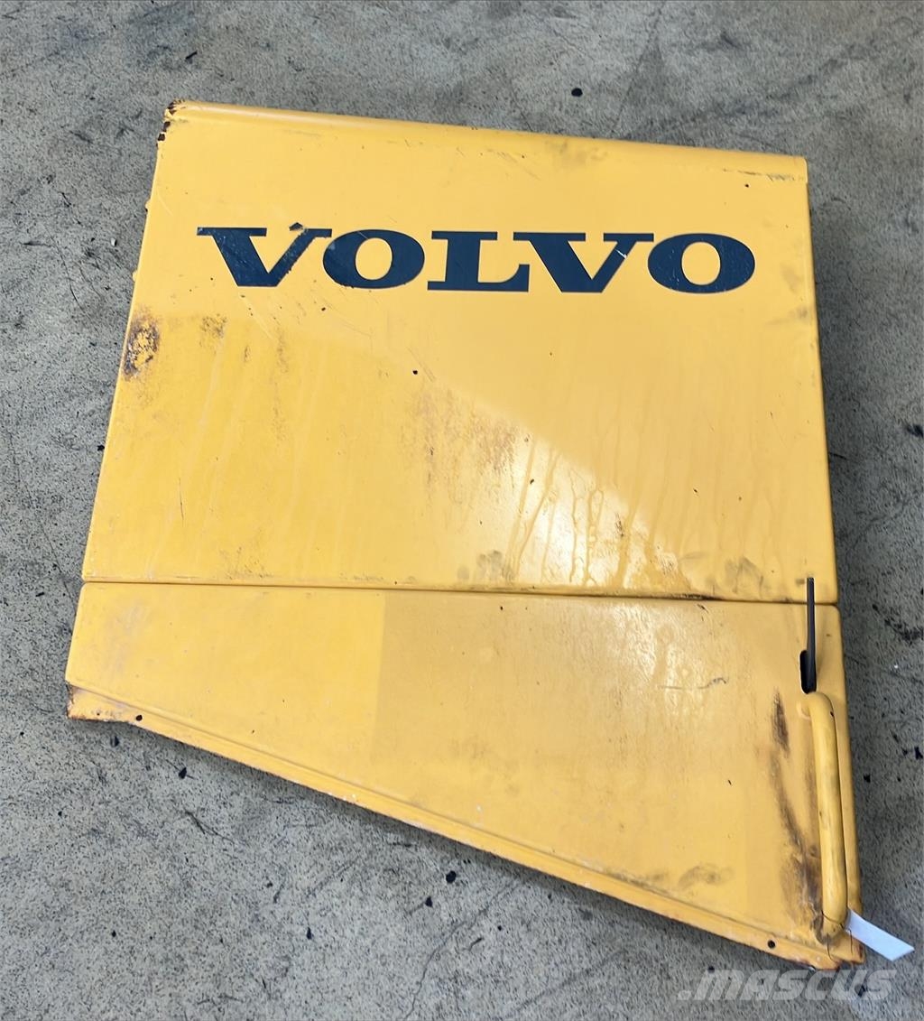 Volvo L180E SIDOLUCKA الشاسيه والتعليق