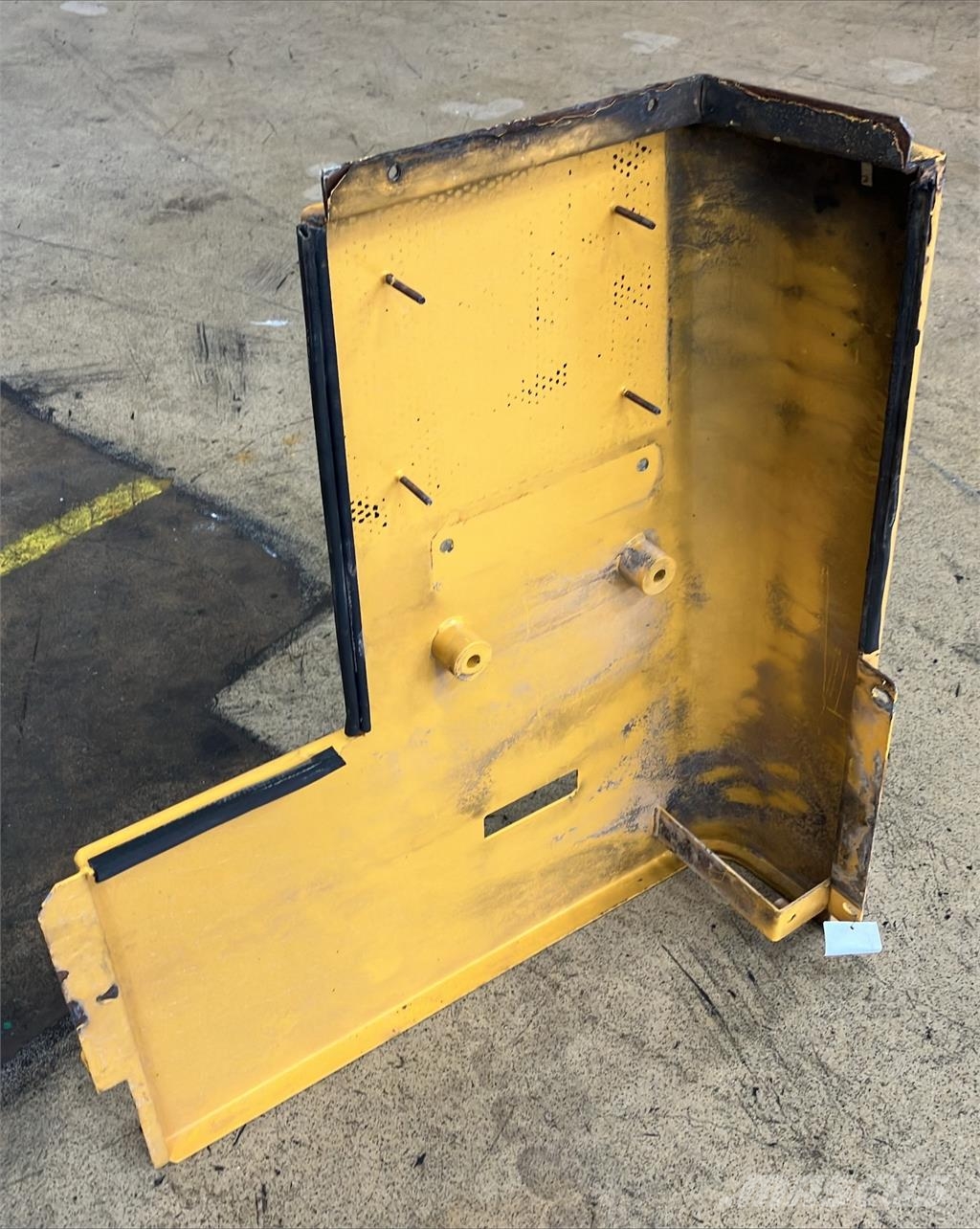 Volvo L180E SIDOPLÅT الشاسيه والتعليق