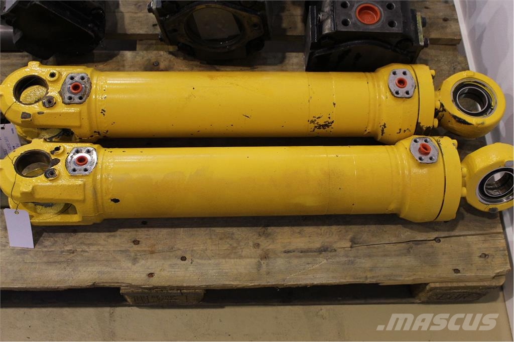 Volvo L180E STYRCYLINDER Alusta ja jousitus