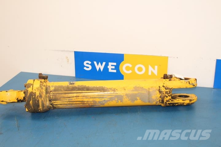 Volvo L180E STYRCYLINDER Alusta ja jousitus