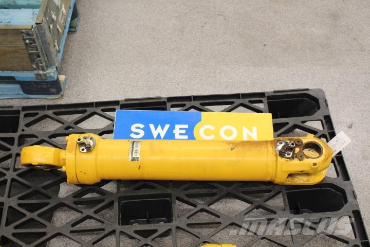 Volvo L180E STYRCYLINDER Alusta ja jousitus