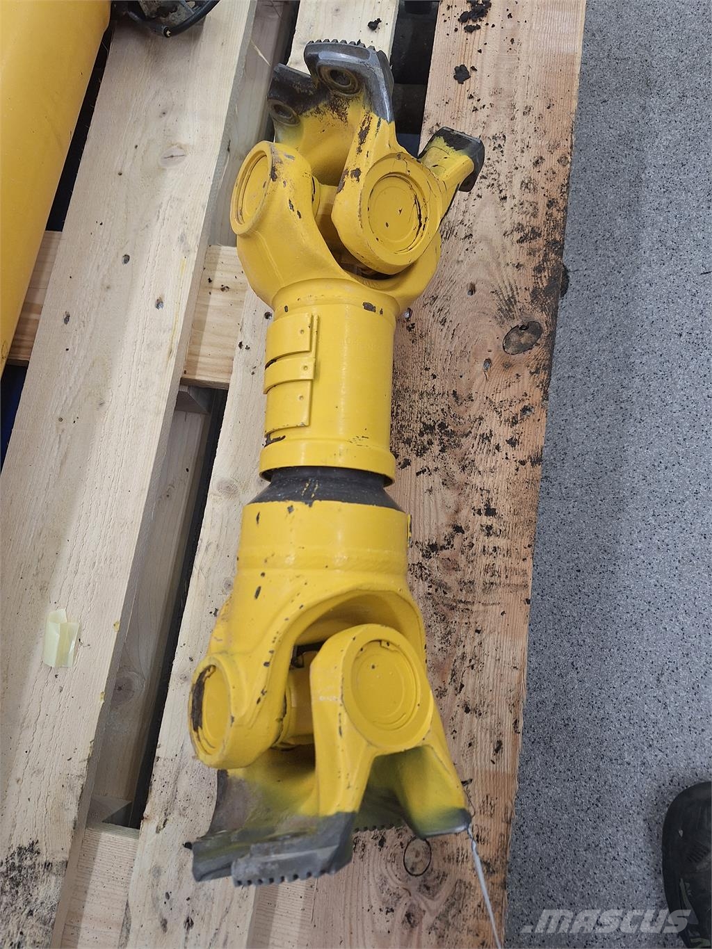 Volvo L180EHL KARDANAXEL Eixos